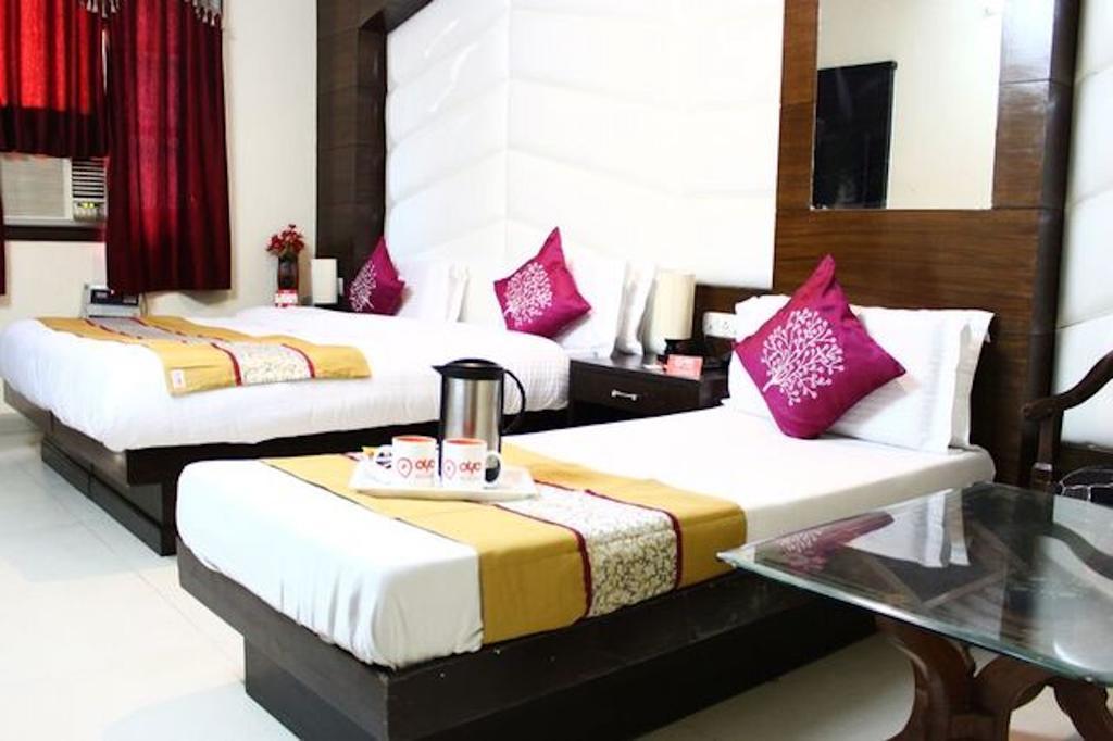 Hotel Unistar New Delhi Exterior foto