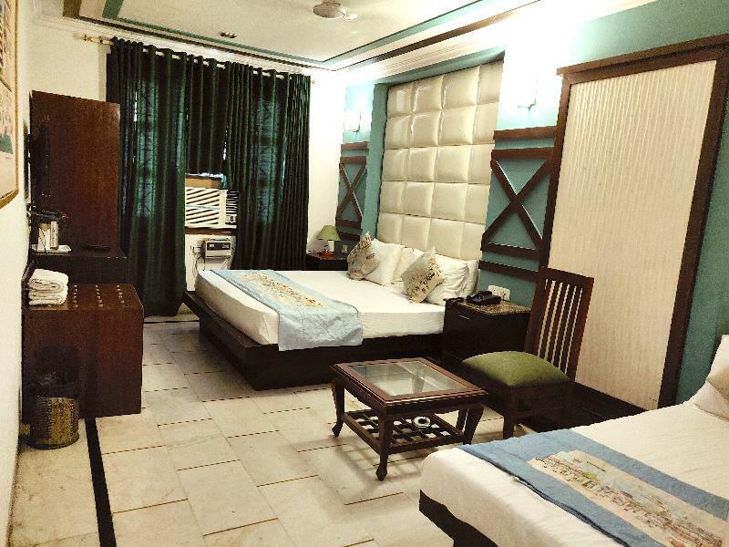 Hotel Unistar New Delhi Exterior foto
