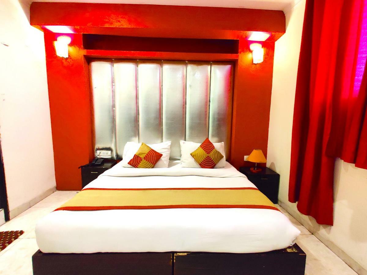 Hotel Unistar New Delhi Exterior foto